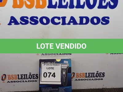 LOTE 074 - 01 BARBEADOR ELÉTRICO KEMEI (NO ESTADO) ATENÇÃO! FAZER A VISITAÇÃO ANTES DE ARREMATAR, NÃO SABEMOS SE FUNCIONA. LEILÃO NÃO TEM GARANTIA E NEM DEVOLUÇÃO, SUJEITO A POSSÍVEIS AVARIAS VISÍVEIS/OCULTAS E/OU AUSÊNCIA DE COMPONENTES.