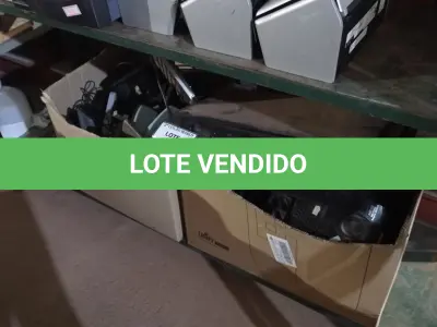 LOTE 154 - 01 LOTE COM IMPRESSORA, ESTABILIZADORES, TECLADOS, FURADORES DE PAPEL E CAIXAS DE SOM PARA COMPUTADORES. (NO ESTADO) ATENÇÃO! FAZER A VISITAÇÃO ANTES DE ARREMATAR, NÃO SABEMOS SE FUNCIONA. LEILÃO NÃO TEM GARANTIA E NEM DEVOLUÇÃO, SUJEITO A POSSÍVEIS AVARIAS VISÍVEIS/OCULTAS E/OU AUSÊNCIA DE COMPONENTES.