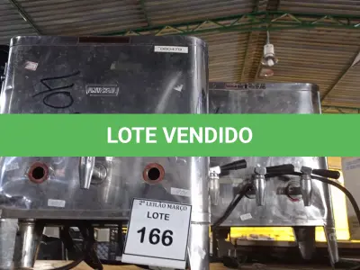 LOTE 166 - 03 CAFETEIRAS EM INOX COM AVARIAS. (NO ESTADO) ATENÇÃO! FAZER A VISITAÇÃO ANTES DE ARREMATAR, NÃO SABEMOS SE FUNCIONA. LEILÃO NÃO TEM GARANTIA E NEM DEVOLUÇÃO, SUJEITO A POSSÍVEIS AVARIAS VISÍVEIS/OCULTAS E/OU AUSÊNCIA DE COMPONENTES.