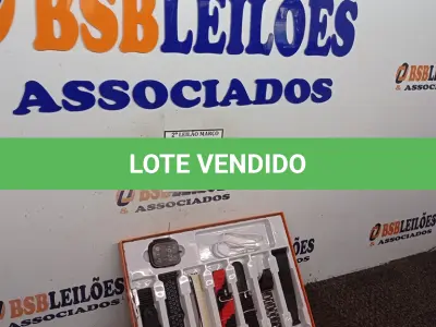 LOTE 097 - 01 SMART WATCH LAXASFIT 7 EM 1. (NO ESTADO) ATENÇÃO! FAZER A VISITAÇÃO ANTES DE ARREMATAR, NÃO SABEMOS SE FUNCIONA. LEILÃO NÃO TEM GARANTIA E NEM DEVOLUÇÃO, SUJEITO A POSSÍVEIS AVARIAS VISÍVEIS/OCULTAS E/OU AUSÊNCIA DE COMPONENTES.