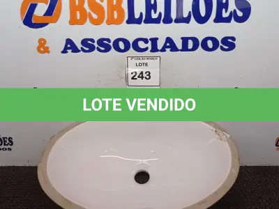 LOTE 243 - 01 CUBA PARA PIA DE BANHEIRO NA COR BRANCA. (NO ESTADO) ATENÇÃO! FAZER A VISITAÇÃO ANTES DE ARREMATAR, NÃO SABEMOS SE FUNCIONA. LEILÃO NÃO TEM GARANTIA E NEM DEVOLUÇÃO, SUJEITO A POSSÍVEIS AVARIAS VISÍVEIS/OCULTAS E/OU AUSÊNCIA DE COMPONENTES.
