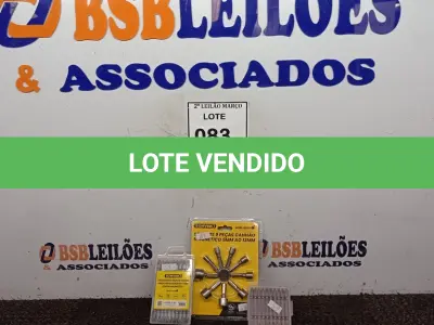LOTE 083 - 01 KIT DE SOQUETE 9 PEÇAS, 01 JOGO DE BITS DUPLOS DE 100MM E 01 JOGO DE BITS DUPLOS DE 65MM. (NO ESTADO) ATENÇÃO! FAZER A VISITAÇÃO ANTES DE ARREMATAR, NÃO SABEMOS SE FUNCIONA. LEILÃO NÃO TEM GARANTIA E NEM DEVOLUÇÃO, SUJEITO A POSSÍVEIS AVARIAS VISÍVEIS/OCULTAS E/OU AUSÊNCIA DE COMPONENTES.