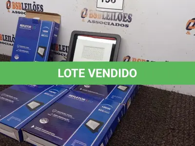 LOTE 198 - 05 REFLETORES DE LED AMBIENTES EXTERNOS 100W. (NOVO) (NO ESTADO) ATENÇÃO! FAZER A VISITAÇÃO ANTES DE ARREMATAR, NÃO SABEMOS SE FUNCIONA. LEILÃO NÃO TEM GARANTIA E NEM DEVOLUÇÃO, SUJEITO A POSSÍVEIS AVARIAS VISÍVEIS/OCULTAS E/OU AUSÊNCIA DE COMPONENTES.