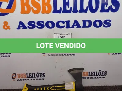 LOTE 020 - 01 MACHADINHA DE METAL COM CABO AMARELO. (NOVO) (NO ESTADO) ATENÇÃO! FAZER A VISITAÇÃO ANTES DE ARREMATAR, NÃO SABEMOS SE FUNCIONA. LEILÃO NÃO TEM GARANTIA E NEM DEVOLUÇÃO, SUJEITO A POSSÍVEIS AVARIAS VISÍVEIS/OCULTAS E/OU AUSÊNCIA DE COMPONENTES.
