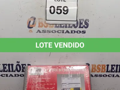 LOTE 059 - 01 CONJUNTO DE CHAVE 41 PEÇAS.  (NO ESTADO) ATENÇÃO! FAZER A VISITAÇÃO ANTES DE ARREMATAR, NÃO SABEMOS SE FUNCIONA. LEILÃO NÃO TEM GARANTIA E NEM DEVOLUÇÃO, SUJEITO A POSSÍVEIS AVARIAS VISÍVEIS/OCULTAS E/OU AUSÊNCIA DE COMPONENTES.