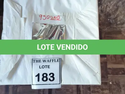 LOTE 183 - 950 FOLHAS CROMADAS 0,35CM X 0,35CM.  (NO ESTADO) ATENÇÃO! FAZER A VISITAÇÃO ANTES DE ARREMATAR, NÃO SABEMOS SE FUNCIONA. LEILÃO NÃO TEM GARANTIA E NEM DEVOLUÇÃO, SUJEITO A POSSÍVEIS AVARIAS VISÍVEIS/OCULTAS E/OU AUSÊNCIA DE COMPONENTES.