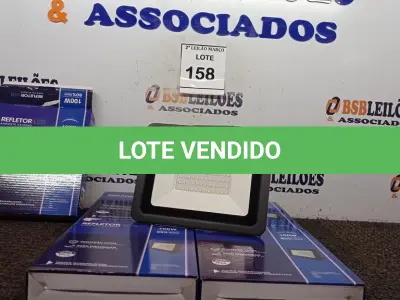 LOTE 158 - 05 REFLETORES DE LED AMBIENTE EXTERNO 100W CADA. (NOVO). (NO ESTADO) ATENÇÃO! FAZER A VISITAÇÃO ANTES DE ARREMATAR, NÃO SABEMOS SE FUNCIONA. LEILÃO NÃO TEM GARANTIA E NEM DEVOLUÇÃO, SUJEITO A POSSÍVEIS AVARIAS VISÍVEIS/OCULTAS E/OU AUSÊNCIA DE COMPONENTES.