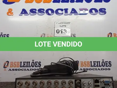 LOTE 013 - 01 DVR 16 CANAIS MODELO GSE 1648OC MARCA GIGA COM CARREGADOR. (NO ESTADO) ATENÇÃO! FAZER A VISITAÇÃO ANTES DE ARREMATAR, NÃO SABEMOS SE FUNCIONA. LEILÃO NÃO TEM GARANTIA E NEM DEVOLUÇÃO, SUJEITO A POSSÍVEIS AVARIAS VISÍVEIS/OCULTAS E/OU AUSÊNCIA DE COMPONENTES.