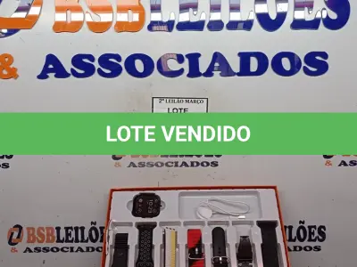 LOTE 097 - 01 SMART WATCH LAXASFIT 7 EM 1. (NO ESTADO) ATENÇÃO! FAZER A VISITAÇÃO ANTES DE ARREMATAR, NÃO SABEMOS SE FUNCIONA. LEILÃO NÃO TEM GARANTIA E NEM DEVOLUÇÃO, SUJEITO A POSSÍVEIS AVARIAS VISÍVEIS/OCULTAS E/OU AUSÊNCIA DE COMPONENTES.