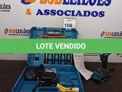 LOTE 108 - 01 CHAVE DE IMPACTO MARCA YQ COM MALETA E ACESSÓRIOS. (NO ESTADO) ATENÇÃO! FAZER A VISITAÇÃO ANTES DE ARREMATAR, NÃO SABEMOS SE FUNCIONA. LEILÃO NÃO TEM GARANTIA E NEM DEVOLUÇÃO, SUJEITO A POSSÍVEIS AVARIAS VISÍVEIS/OCULTAS E/OU AUSÊNCIA DE COMPONENTES.