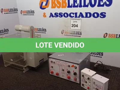 LOTE 204 - 01 LOTE COM MATERIAIS PARA LABORATÓRIO.  (NO ESTADO) ATENÇÃO! FAZER A VISITAÇÃO ANTES DE ARREMATAR, NÃO SABEMOS SE FUNCIONA. LEILÃO NÃO TEM GARANTIA E NEM DEVOLUÇÃO, SUJEITO A POSSÍVEIS AVARIAS VISÍVEIS/OCULTAS E/OU AUSÊNCIA DE COMPONENTES.