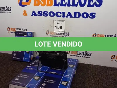 LOTE 158 - 05 REFLETORES DE LED AMBIENTE EXTERNO 100W CADA. (NOVO). (NO ESTADO) ATENÇÃO! FAZER A VISITAÇÃO ANTES DE ARREMATAR, NÃO SABEMOS SE FUNCIONA. LEILÃO NÃO TEM GARANTIA E NEM DEVOLUÇÃO, SUJEITO A POSSÍVEIS AVARIAS VISÍVEIS/OCULTAS E/OU AUSÊNCIA DE COMPONENTES.