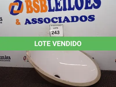 LOTE 243 - 01 CUBA PARA PIA DE BANHEIRO NA COR BRANCA. (NO ESTADO) ATENÇÃO! FAZER A VISITAÇÃO ANTES DE ARREMATAR, NÃO SABEMOS SE FUNCIONA. LEILÃO NÃO TEM GARANTIA E NEM DEVOLUÇÃO, SUJEITO A POSSÍVEIS AVARIAS VISÍVEIS/OCULTAS E/OU AUSÊNCIA DE COMPONENTES.