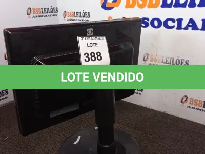 LOTE 388 - 01 MONITOR LCD ITAUTEC.  (NO ESTADO) ATENÇÃO! FAZER A VISITAÇÃO ANTES DE ARREMATAR, NÃO SABEMOS SE FUNCIONA. LEILÃO NÃO TEM GARANTIA E NEM DEVOLUÇÃO, SUJEITO A POSSÍVEIS AVARIAS VISÍVEIS/OCULTAS E/OU AUSÊNCIA DE COMPONENTES.
