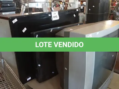 LOTE 410 - 03 TV´S SENDO 01 DE TUBO MARCA TOSCHIBA, 01 LCD 40” MARCA SAMSUNG E 01 LCD MARCA AOC 32”. (NO ESTADO) ATENÇÃO! FAZER A VISITAÇÃO ANTES DE ARREMATAR, NÃO SABEMOS SE FUNCIONA. LEILÃO NÃO TEM GARANTIA E NEM DEVOLUÇÃO, SUJEITO A POSSÍVEIS AVARIAS VISÍVEIS/OCULTAS E/OU AUSÊNCIA DE COMPONENTES.