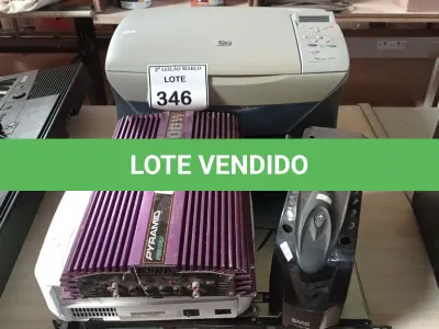 LOTE 346 - 01 LOTE COM IMPRESSORA, TECLADO, NOBREAK, MÓDULO AUTOMOTIVO, PROJETOR E SERVIDOR. (NO ESTADO) ATENÇÃO! FAZER A VISITAÇÃO ANTES DE ARREMATAR, NÃO SABEMOS SE FUNCIONA. LEILÃO NÃO TEM GARANTIA E NEM DEVOLUÇÃO, SUJEITO A POSSÍVEIS AVARIAS VISÍVEIS/OCULTAS E/OU AUSÊNCIA DE COMPONENTES.