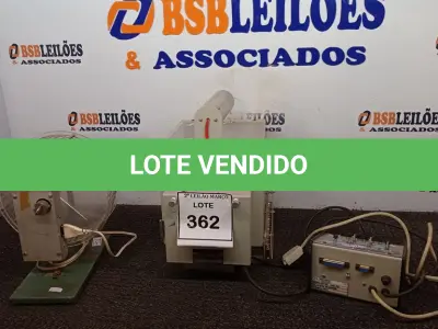 LOTE 362 - 01 LOTE COM MATERIAIS PARA LABORATÓRIO DIVERSOS.  (NO ESTADO) ATENÇÃO! FAZER A VISITAÇÃO ANTES DE ARREMATAR, NÃO SABEMOS SE FUNCIONA. LEILÃO NÃO TEM GARANTIA E NEM DEVOLUÇÃO, SUJEITO A POSSÍVEIS AVARIAS VISÍVEIS/OCULTAS E/OU AUSÊNCIA DE COMPONENTES.
