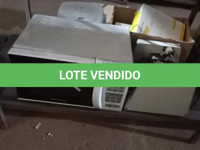 LOTE 268 - 01 MICRO-ONDAS, 01 SELADORA E APARELHOS DE ALARME. (NO ESTADO) ATENÇÃO! FAZER A VISITAÇÃO ANTES DE ARREMATAR, NÃO SABEMOS SE FUNCIONA. LEILÃO NÃO TEM GARANTIA E NEM DEVOLUÇÃO, SUJEITO A POSSÍVEIS AVARIAS VISÍVEIS/OCULTAS E/OU AUSÊNCIA DE COMPONENTES.