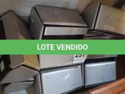 LOTE 251 - 09 SCANNER’S MARCA FUJTSU. (NO ESTADO) ATENÇÃO! FAZER A VISITAÇÃO ANTES DE ARREMATAR, NÃO SABEMOS SE FUNCIONA. LEILÃO NÃO TEM GARANTIA E NEM DEVOLUÇÃO, SUJEITO A POSSÍVEIS AVARIAS VISÍVEIS/OCULTAS E/OU AUSÊNCIA DE COMPONENTES.