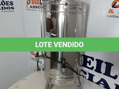 LOTE 452 - 01 CAFETEIRA ELÉTRICA EM INOX MARCA MONARCA. (NO ESTADO) ATENÇÃO! FAZER A VISITAÇÃO ANTES DE ARREMATAR, NÃO SABEMOS SE FUNCIONA. LEILÃO NÃO TEM GARANTIA E NEM DEVOLUÇÃO, SUJEITO A POSSÍVEIS AVARIAS VISÍVEIS/OCULTAS E/OU AUSÊNCIA DE COMPONENTES.