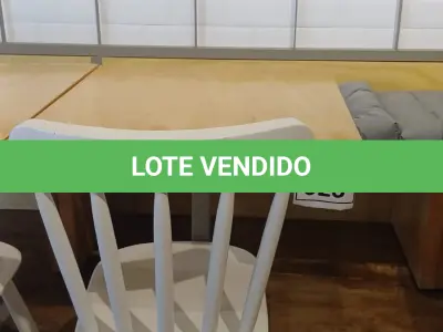LOTE 023 - 01 MESA QUADRADA EM MADEIRA COM PÉS EM FERRO E 01 CADEIRA EM MADEIRA.   (NO ESTADO) ATENÇÃO! FAZER A VISITAÇÃO ANTES DE ARREMATAR, NÃO SABEMOS SE FUNCIONA. LEILÃO NÃO TEM GARANTIA E NEM DEVOLUÇÃO, SUJEITO A POSSÍVEIS AVARIAS VISÍVEIS/OCULTAS E/OU AUSÊNCIA DE COMPONENTES.