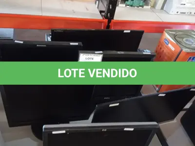 LOTE 446 - 06 MONITORES LCD MARCAS E MODELOS DIVERSOS C/AVARIAS. (NO ESTADO) ATENÇÃO! FAZER A VISITAÇÃO ANTES DE ARREMATAR, NÃO SABEMOS SE FUNCIONA. LEILÃO NÃO TEM GARANTIA E NEM DEVOLUÇÃO, SUJEITO A POSSÍVEIS AVARIAS VISÍVEIS/OCULTAS E/OU AUSÊNCIA DE COMPONENTES.