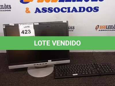 LOTE 423 -  01 MONITOR AOC COM TECLADO. (NO ESTADO) ATENÇÃO! FAZER A VISITAÇÃO ANTES DE ARREMATAR, NÃO SABEMOS SE FUNCIONA. LEILÃO NÃO TEM GARANTIA E NEM DEVOLUÇÃO, SUJEITO A POSSÍVEIS AVARIAS VISÍVEIS/OCULTAS E/OU AUSÊNCIA DE COMPONENTES.