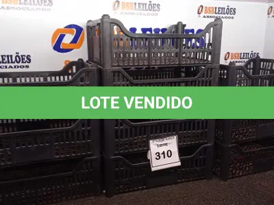 LOTE 310 - 10 CESTOS ORGANIZADORES EM PLÁSTICO. (NO ESTADO) ATENÇÃO! FAZER A VISITAÇÃO ANTES DE ARREMATAR, NÃO SABEMOS SE FUNCIONA. LEILÃO NÃO TEM GARANTIA E NEM DEVOLUÇÃO, SUJEITO A POSSÍVEIS AVARIAS VISÍVEIS/OCULTAS E/OU AUSÊNCIA DE COMPONENTES.
