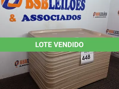 LOTE 448 - 01 LOTE C/ APROXIMADAMENTE 35 BANDEJAS P/LANCHONETE. (NO ESTADO) ATENÇÃO! FAZER A VISITAÇÃO ANTES DE ARREMATAR, NÃO SABEMOS SE FUNCIONA. LEILÃO NÃO TEM GARANTIA E NEM DEVOLUÇÃO, SUJEITO A POSSÍVEIS AVARIAS VISÍVEIS/OCULTAS E/OU AUSÊNCIA DE COMPONENTES.