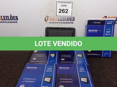 LOTE 262 - 05 REFLETORES LED PARA AMBIENTES EXTERNOS 100W.(NOVO) (NO ESTADO) ATENÇÃO! FAZER A VISITAÇÃO ANTES DE ARREMATAR, NÃO SABEMOS SE FUNCIONA. LEILÃO NÃO TEM GARANTIA E NEM DEVOLUÇÃO, SUJEITO A POSSÍVEIS AVARIAS VISÍVEIS/OCULTAS E/OU AUSÊNCIA DE COMPONENTES.