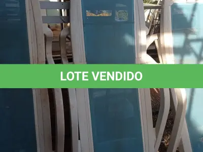 LOTE 500 - 01 ESPREGUIÇADEIRA DE PISCINA. (NO ESTADO) ATENÇÃO! FAZER A VISITAÇÃO ANTES DE ARREMATAR, NÃO SABEMOS SE FUNCIONA. LEILÃO NÃO TEM GARANTIA E NEM DEVOLUÇÃO, SUJEITO A POSSÍVEIS AVARIAS VISÍVEIS/OCULTAS E/OU AUSÊNCIA DE COMPONENTES.