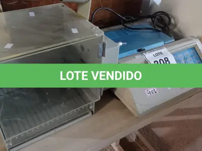 LOTE 308 - 01 LOTE COM MATERIAIS PARA LABORATÓRIO.  (NO ESTADO) ATENÇÃO! FAZER A VISITAÇÃO ANTES DE ARREMATAR, NÃO SABEMOS SE FUNCIONA. LEILÃO NÃO TEM GARANTIA E NEM DEVOLUÇÃO, SUJEITO A POSSÍVEIS AVARIAS VISÍVEIS/OCULTAS E/OU AUSÊNCIA DE COMPONENTES.
