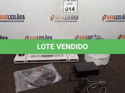 LOTE 014 - 01 MESA CONTROLADORA SAMSUNG E 01 CÂMERA DOME. (NO ESTADO) ATENÇÃO! FAZER A VISITAÇÃO ANTES DE ARREMATAR, NÃO SABEMOS SE FUNCIONA. LEILÃO NÃO TEM GARANTIA E NEM DEVOLUÇÃO, SUJEITO A POSSÍVEIS AVARIAS VISÍVEIS/OCULTAS E/OU AUSÊNCIA DE COMPONENTES.