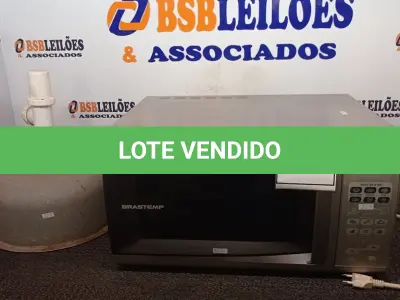 LOTE 367 - 01 MICRO-ONDAS MARCA BRASTEMP C/PRATO E 01 CUBA EM INOX REDONDA. (NO ESTADO) ATENÇÃO! FAZER A VISITAÇÃO ANTES DE ARREMATAR, NÃO SABEMOS SE FUNCIONA. LEILÃO NÃO TEM GARANTIA E NEM DEVOLUÇÃO, SUJEITO A POSSÍVEIS AVARIAS VISÍVEIS/OCULTAS E/OU AUSÊNCIA DE COMPONENTES.