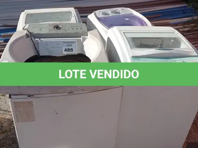 LOTE 486 - 04 MÁQUINAS DE LAVAR ROUPAS MARCAS E MODELOS DIVERSOS C/AVARIAS. (NO ESTADO) ATENÇÃO! FAZER A VISITAÇÃO ANTES DE ARREMATAR, NÃO SABEMOS SE FUNCIONA. LEILÃO NÃO TEM GARANTIA E NEM DEVOLUÇÃO, SUJEITO A POSSÍVEIS AVARIAS VISÍVEIS/OCULTAS E/OU AUSÊNCIA DE COMPONENTES.