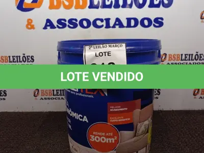LOTE 312 - 01 BALDE DE TINTA 18L QUALITEX NA COR PÉROLA. (NO ESTADO) ATENÇÃO! FAZER A VISITAÇÃO ANTES DE ARREMATAR, NÃO SABEMOS SE FUNCIONA. LEILÃO NÃO TEM GARANTIA E NEM DEVOLUÇÃO, SUJEITO A POSSÍVEIS AVARIAS VISÍVEIS/OCULTAS E/OU AUSÊNCIA DE COMPONENTES.