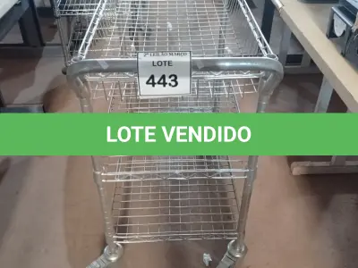 LOTE 443 - 01 CARRINHO DE FERRO P/TRANSPORTE C/03 BANDEJAS.  (NO ESTADO) ATENÇÃO! FAZER A VISITAÇÃO ANTES DE ARREMATAR, NÃO SABEMOS SE FUNCIONA. LEILÃO NÃO TEM GARANTIA E NEM DEVOLUÇÃO, SUJEITO A POSSÍVEIS AVARIAS VISÍVEIS/OCULTAS E/OU AUSÊNCIA DE COMPONENTES.