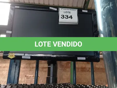 LOTE 334 - 01 MONITOR AOC COM TECLADO. (NO ESTADO) ATENÇÃO! FAZER A VISITAÇÃO ANTES DE ARREMATAR, NÃO SABEMOS SE FUNCIONA. LEILÃO NÃO TEM GARANTIA E NEM DEVOLUÇÃO, SUJEITO A POSSÍVEIS AVARIAS VISÍVEIS/OCULTAS E/OU AUSÊNCIA DE COMPONENTES.