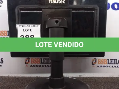 LOTE 388 - 01 MONITOR LCD ITAUTEC.  (NO ESTADO) ATENÇÃO! FAZER A VISITAÇÃO ANTES DE ARREMATAR, NÃO SABEMOS SE FUNCIONA. LEILÃO NÃO TEM GARANTIA E NEM DEVOLUÇÃO, SUJEITO A POSSÍVEIS AVARIAS VISÍVEIS/OCULTAS E/OU AUSÊNCIA DE COMPONENTES.