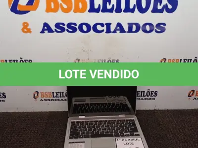 LOTE 006 - 01 NOTEBOOK SEM MARCA APARENTE MODELO 116ª. (NO ESTADO) ATENÇÃO! FAZER A VISITAÇÃO ANTES DE ARREMATAR, NÃO SABEMOS SE FUNCIONA. LEILÃO NÃO TEM GARANTIA E NEM DEVOLUÇÃO, SUJEITO A POSSÍVEIS AVARIAS VISÍVEIS/OCULTAS E/OU AUSÊNCIA DE COMPONENTES.