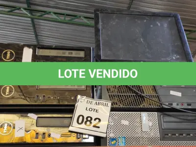 LOTE 082 - 05 CPUS DIVERSAS 01 MONITOR. (NO ESTADO) ATENÇÃO! FAZER A VISITAÇÃO ANTES DE ARREMATAR, NÃO SABEMOS SE FUNCIONA. LEILÃO NÃO TEM GARANTIA E NEM DEVOLUÇÃO, SUJEITO A POSSÍVEIS AVARIAS VISÍVEIS/OCULTAS E/OU AUSÊNCIA DE COMPONENTES.