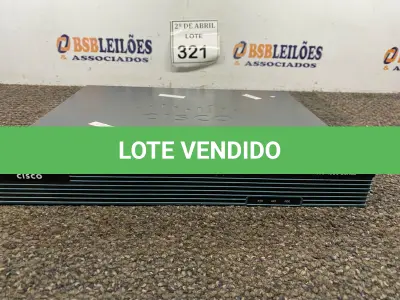 LOTE 321 - 01 APARELHO CISCO 1900. (NO ESTADO) ATENÇÃO! FAZER A VISITAÇÃO ANTES DE ARREMATAR, NÃO SABEMOS SE FUNCIONA. LEILÃO NÃO TEM GARANTIA E NEM DEVOLUÇÃO, SUJEITO A POSSÍVEIS AVARIAS VISÍVEIS/OCULTAS E/OU AUSÊNCIA DE COMPONENTES.
