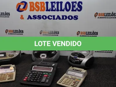 LOTE 028 - 03 SONS PEQUENOS E 03 CALCULADORAS. (NO ESTADO) ATENÇÃO! FAZER A VISITAÇÃO ANTES DE ARREMATAR, NÃO SABEMOS SE FUNCIONA. LEILÃO NÃO TEM GARANTIA E NEM DEVOLUÇÃO, SUJEITO A POSSÍVEIS AVARIAS VISÍVEIS/OCULTAS E/OU AUSÊNCIA DE COMPONENTES.