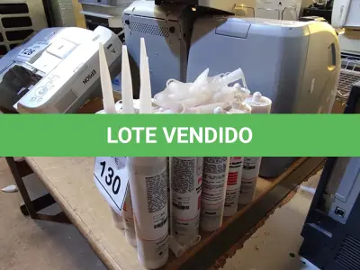 LOTE 130 - 15 SELANTES MULTI USO DE POLIURETANO PU40. (NO ESTADO) ATENÇÃO! FAZER A VISITAÇÃO ANTES DE ARREMATAR, NÃO SABEMOS SE FUNCIONA. LEILÃO NÃO TEM GARANTIA E NEM DEVOLUÇÃO, SUJEITO A POSSÍVEIS AVARIAS VISÍVEIS/OCULTAS E/OU AUSÊNCIA DE COMPONENTES.
