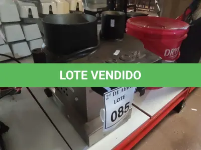 LOTE 085 - 01 RALADOR DE FRIOS. (NO ESTADO) ATENÇÃO! FAZER A VISITAÇÃO ANTES DE ARREMATAR, NÃO SABEMOS SE FUNCIONA. LEILÃO NÃO TEM GARANTIA E NEM DEVOLUÇÃO, SUJEITO A POSSÍVEIS AVARIAS VISÍVEIS/OCULTAS E/OU AUSÊNCIA DE COMPONENTES.