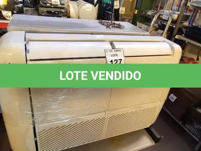 LOTE 127 - 01 AR-CONDICIONADO SPRINGER. (NÃO SABEMOS OS BTUS). (NO ESTADO) ATENÇÃO! FAZER A VISITAÇÃO ANTES DE ARREMATAR, NÃO SABEMOS SE FUNCIONA. LEILÃO NÃO TEM GARANTIA E NEM DEVOLUÇÃO, SUJEITO A POSSÍVEIS AVARIAS VISÍVEIS/OCULTAS E/OU AUSÊNCIA DE COMPONENTES.