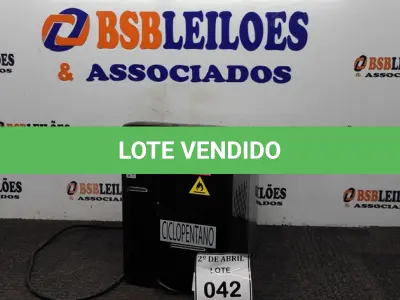 LOTE 042 - 01 MÁQUINA DE GELO PHILCO MODELO PMG01PI. (NO ESTADO) ATENÇÃO! FAZER A VISITAÇÃO ANTES DE ARREMATAR, NÃO SABEMOS SE FUNCIONA. LEILÃO NÃO TEM GARANTIA E NEM DEVOLUÇÃO, SUJEITO A POSSÍVEIS AVARIAS VISÍVEIS/OCULTAS E/OU AUSÊNCIA DE COMPONENTES.