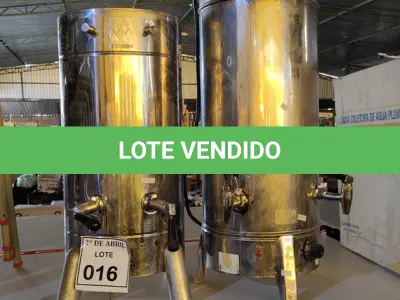 LOTE 016 - 02 CAFETEIRAS INDÚSTRIAS EM INOX. (NO ESTADO) ATENÇÃO! FAZER A VISITAÇÃO ANTES DE ARREMATAR, NÃO SABEMOS SE FUNCIONA. LEILÃO NÃO TEM GARANTIA E NEM DEVOLUÇÃO, SUJEITO A POSSÍVEIS AVARIAS VISÍVEIS/OCULTAS E/OU AUSÊNCIA DE COMPONENTES.