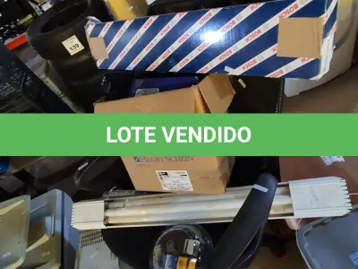 LOTE 252 - 01 LOTE COM MATERIAIS DIVERSOS E 01 CADEIRA PARA ESCRITÓRIO. (NO ESTADO) ATENÇÃO! FAZER A VISITAÇÃO ANTES DE ARREMATAR, NÃO SABEMOS SE FUNCIONA. LEILÃO NÃO TEM GARANTIA E NEM DEVOLUÇÃO, SUJEITO A POSSÍVEIS AVARIAS VISÍVEIS/OCULTAS E/OU AUSÊNCIA DE COMPONENTES.