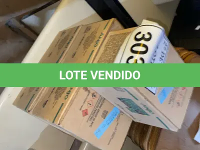 LOTE 303 - 05 CAIXAS COM 06 UNIDADES DE CATALIZADOR VERNIZ PU 150ML. (NO ESTADO) ATENÇÃO! FAZER A VISITAÇÃO ANTES DE ARREMATAR, NÃO SABEMOS SE FUNCIONA. LEILÃO NÃO TEM GARANTIA E NEM DEVOLUÇÃO, SUJEITO A POSSÍVEIS AVARIAS VISÍVEIS/OCULTAS E/OU AUSÊNCIA DE COMPONENTES.